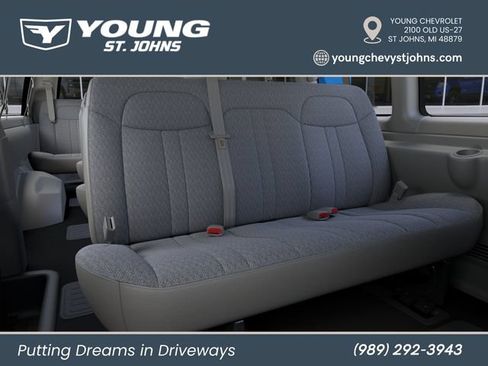 New 2026 Chevrolet Express 3500 LT w/ LT Preferred Equipment Group RWD image 17