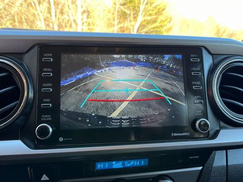 Used 2023 Toyota Tacoma SR5 image 18