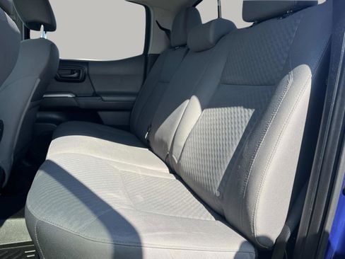 Used 2022 Toyota Tacoma SR5 image 17