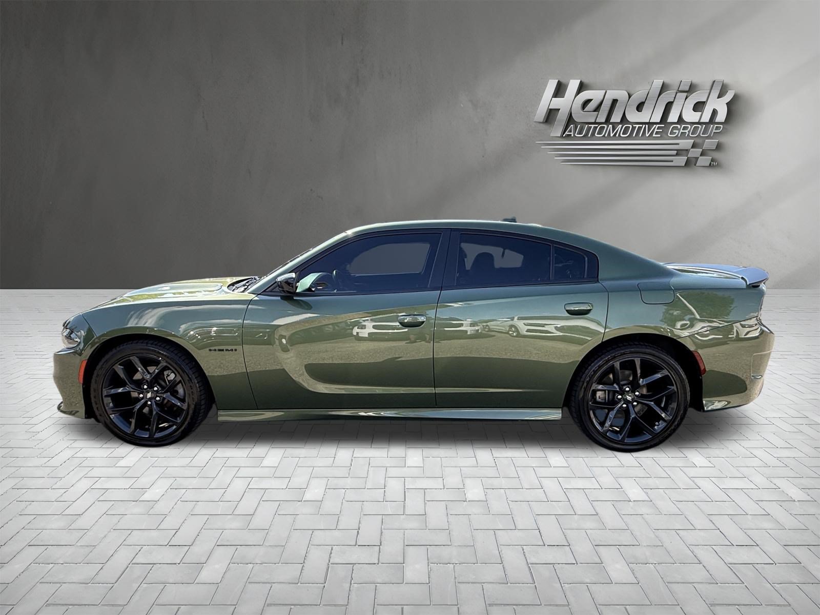 Used 2022 Dodge Charger R/T w/ Plus Group RWD image 7