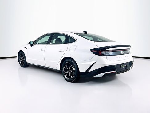 Used 2025 Hyundai Sonata SEL FWD image 5