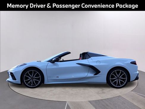 Used 2023 Chevrolet Corvette Stingray Premium Conv w/ Z51 Performance Package image 5