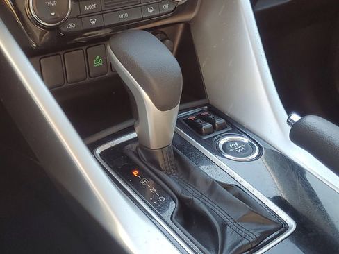 Used 2024 Mitsubishi Eclipse Cross LE image 22