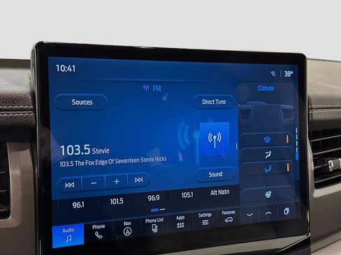 Used 2024 Ford Expedition Max XLT image 21