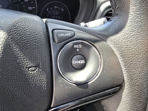 Certified 2022 Honda HR-V Sport image 21
