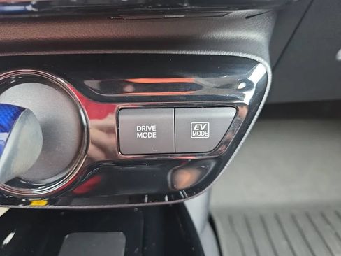 Used 2021 Toyota Prius Limited FWD image 35