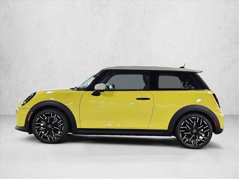 Used 2025 MINI Cooper S image 8