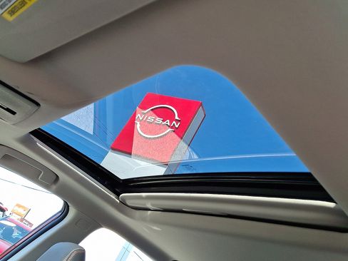 New 2025 Nissan Altima 2.5 SR w/ SR Premium Package image 10