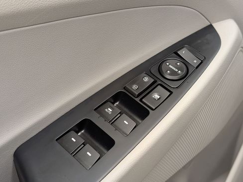 Used 2020 Hyundai Tucson SEL w/ Cargo Package image 29