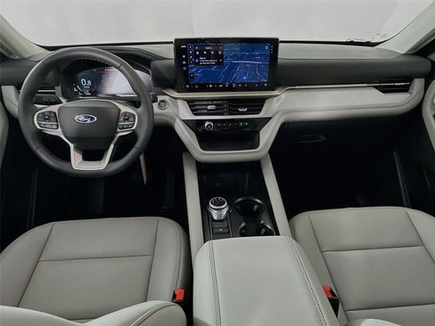New 2026 Ford Explorer Active w/ Active Comfort Package image 32
