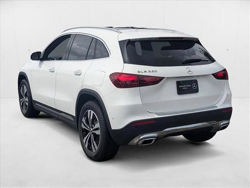 New 2025 Mercedes-Benz GLA 250 image 8
