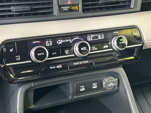 Used 2026 Honda Passport RTL image 19