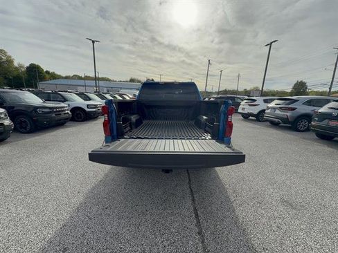 Used 2023 Chevrolet Silverado 1500 LT AWD/4WD image 4