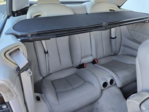 Used 2005 Mercedes-Benz CLK 500 Cabriolet image 6