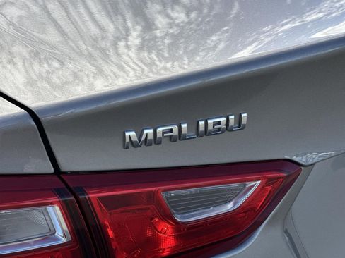 Used 2023 Chevrolet Malibu LT image 27