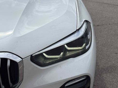 Used 2019 BMW X5 xDrive40i w/ M Sport Package AWD/4WD image 11