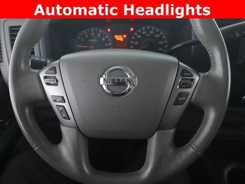 Used 2020 Nissan NV 3500 SL RWD image 22
