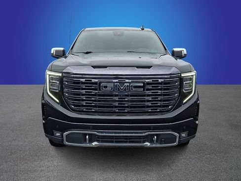 Used 2022 GMC Sierra 1500 Denali Ultimate AWD/4WD image 2