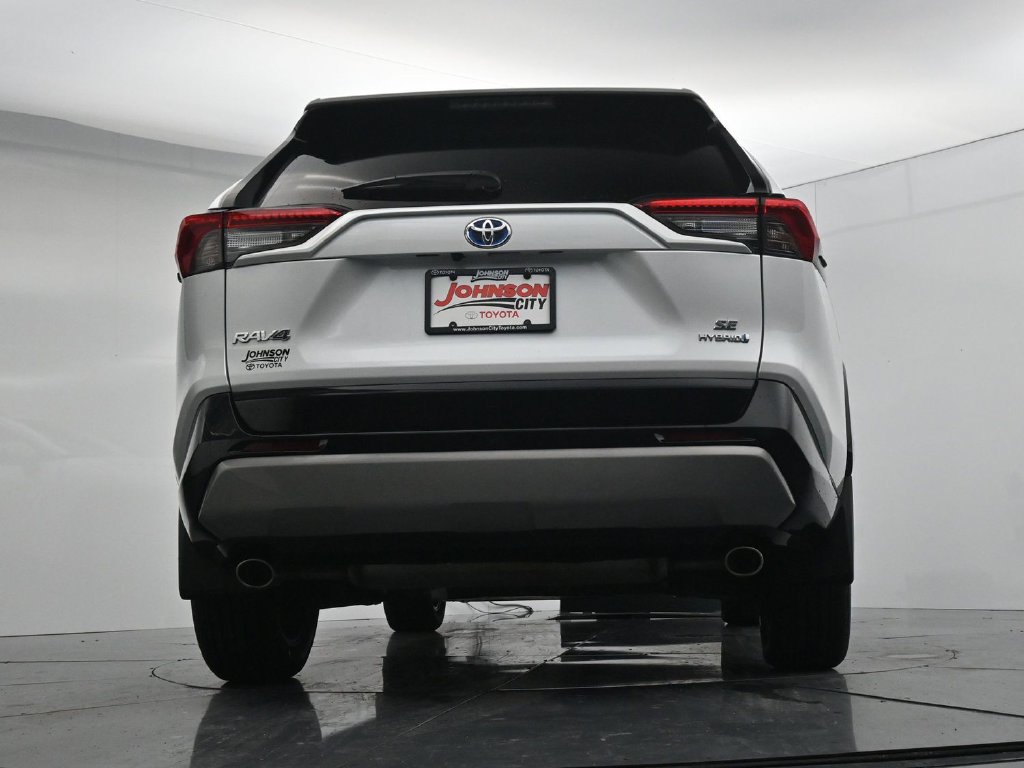 Used 2024 Toyota RAV4 SE AWD/4WD image 35