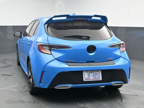 Used 2019 Toyota Corolla XSE FWD image 6