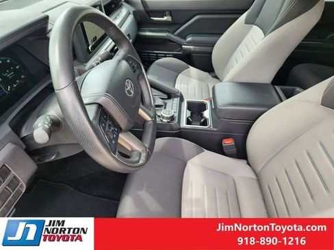 Used 2024 Toyota Tacoma TRD Off-Road image 14