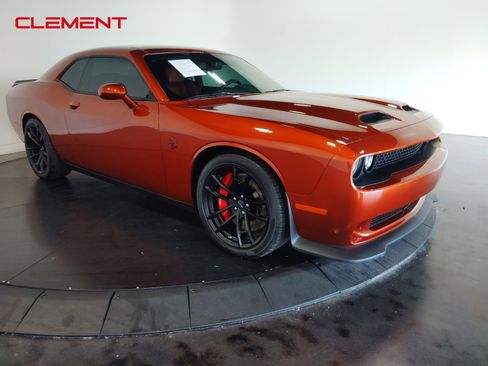 Used 2023 Dodge Challenger SRT Hellcat image 3