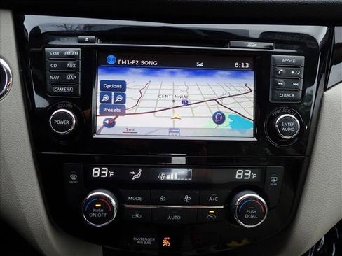 Used 2017 Nissan Rogue Sport SV w/ SV Premium Package image 17