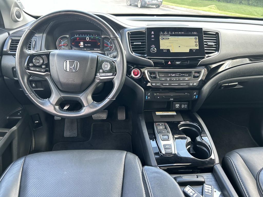 Used 2022 Honda Pilot Elite image 22