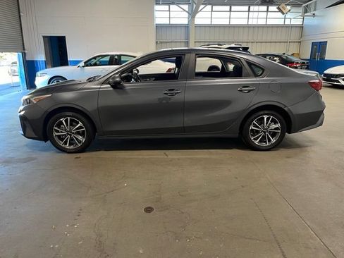 Used 2024 Kia Forte LXS FWD image 6