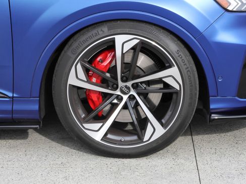 Used 2023 Audi SQ7 Prestige image 11