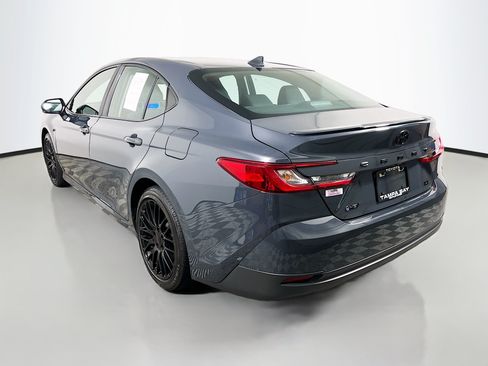 Used 2025 Toyota Camry LE w/ Convenience Package FWD image 8