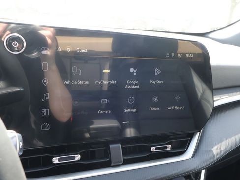 New 2026 Chevrolet Equinox LT w/ Convenience Package II FWD image 27