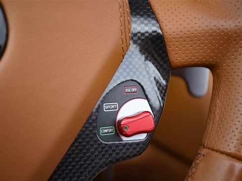 Certified 2012 Ferrari California image 29