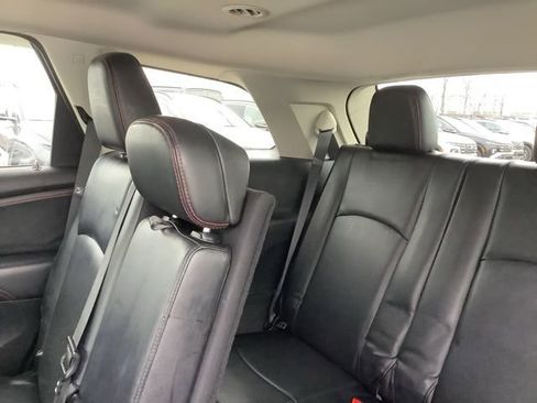 Used 2018 Dodge Journey GT image 22