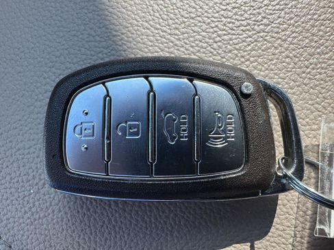Used 2017 Hyundai Tucson Sport w/ Cargo Package AWD/4WD image 14
