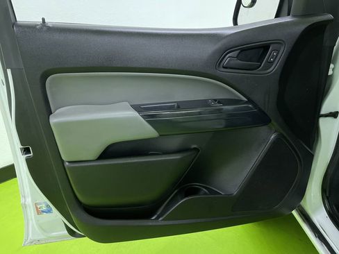 Used 2017 Chevrolet Colorado W/T image 14