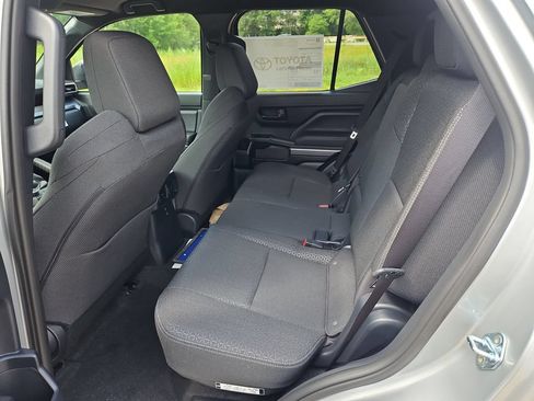 New 2026 Toyota 4Runner 2WD image 19