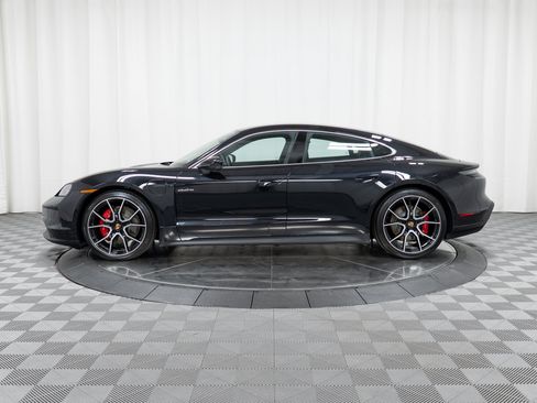 New 2026 Porsche Taycan 4S AWD/4WD image 2