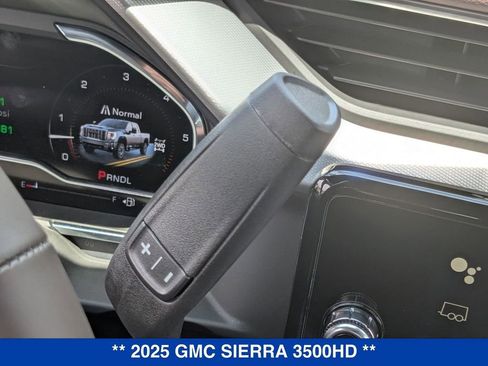 New 2025 GMC Sierra 3500 Denali w/ Denali Reserve Package image 28