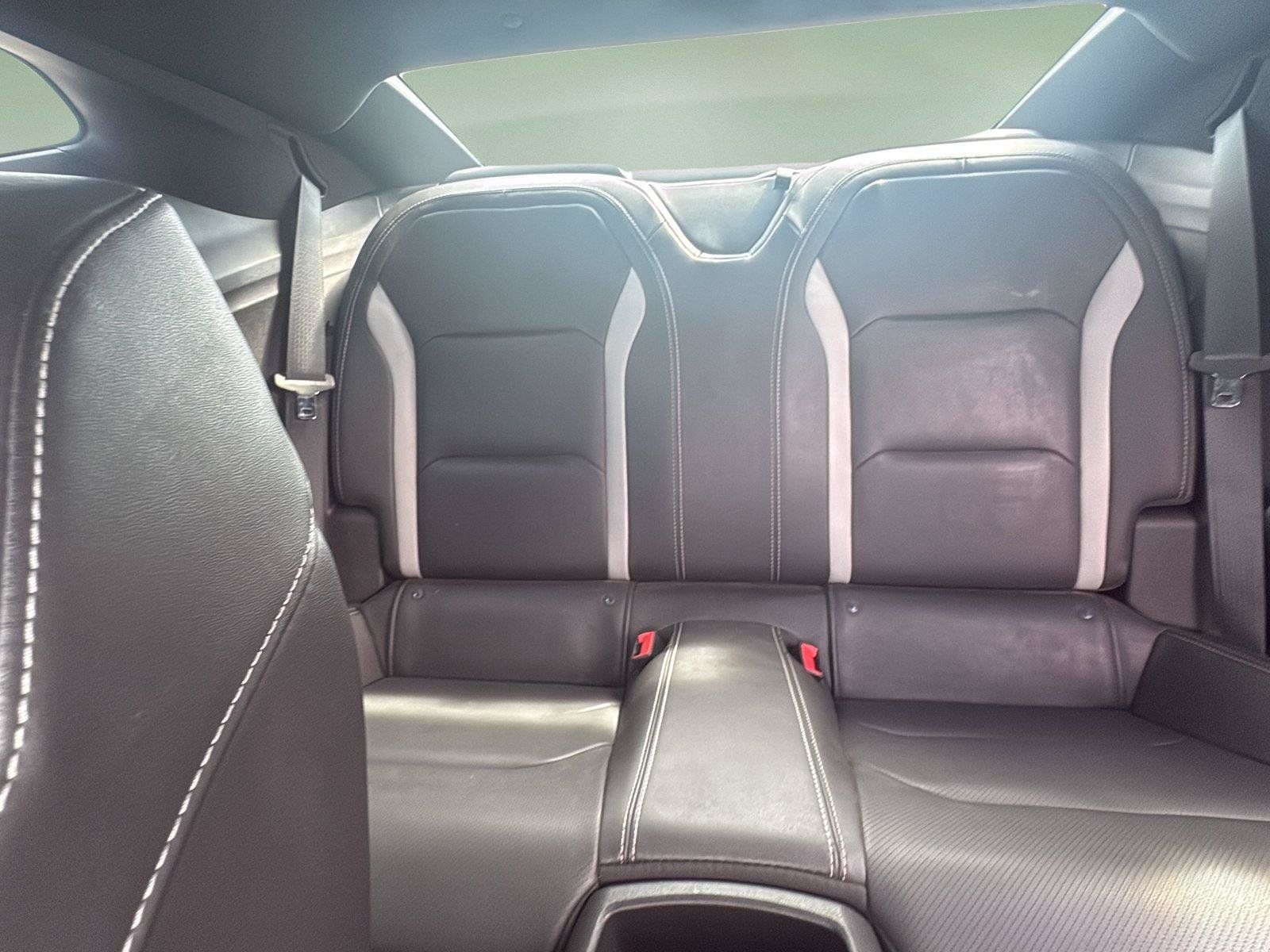 Used 2018 Chevrolet Camaro SS RWD image 28