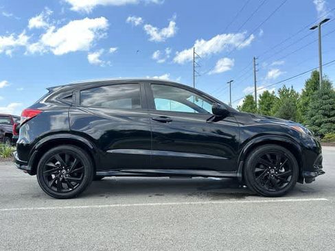 Used 2022 Honda HR-V Sport image 3