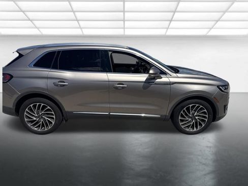Used 2019 Lincoln Nautilus Reserve w/ Cargo Utility Package AWD/4WD image 4