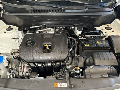 Used 2023 Kia Seltos LX AWD/4WD image 23