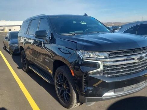 Used 2022 Chevrolet Tahoe LT w/ LT Signature Plus Package image 6