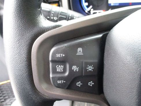 Used 2023 Ford Bronco Badlands AWD/4WD image 6