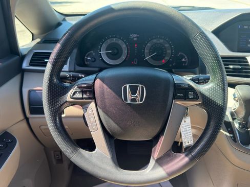 Used 2016 Honda Odyssey LX image 15