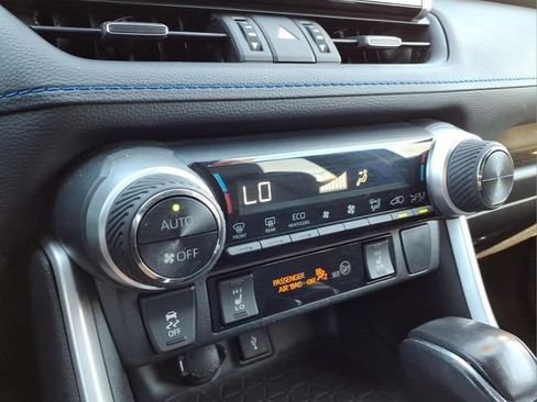 Used 2022 Toyota RAV4 XSE w/ XSE Grade Weather Package AWD/4WD image 23