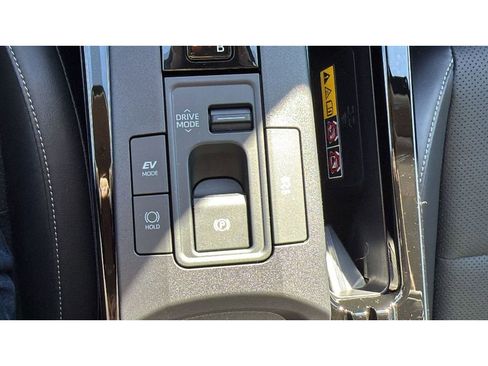 New 2026 Toyota Prius XLE image 22