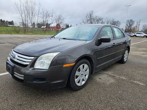 Used 2006 Ford Fusion SE FWD image 3