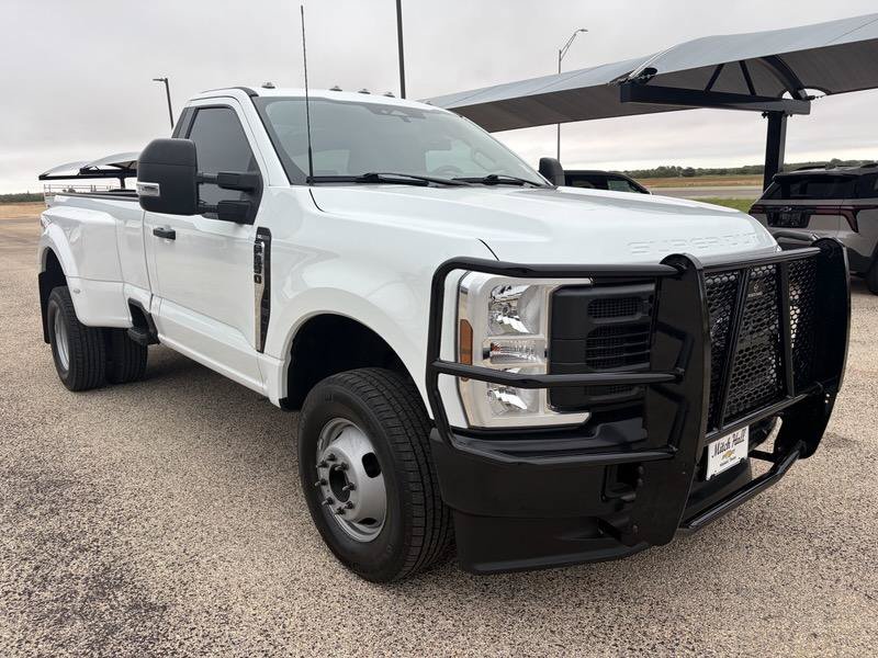 Used 2024 Ford F350 XL AWD/4WD image 3